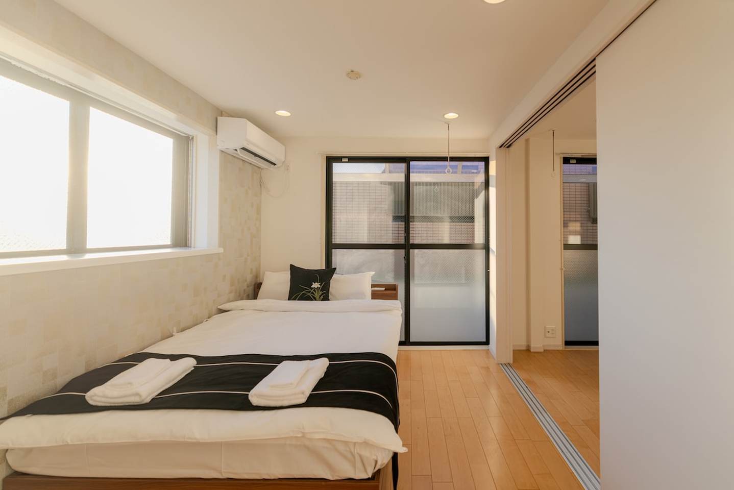 Near Meguro River, entire 3rd and 4th floors for your exclusive use.