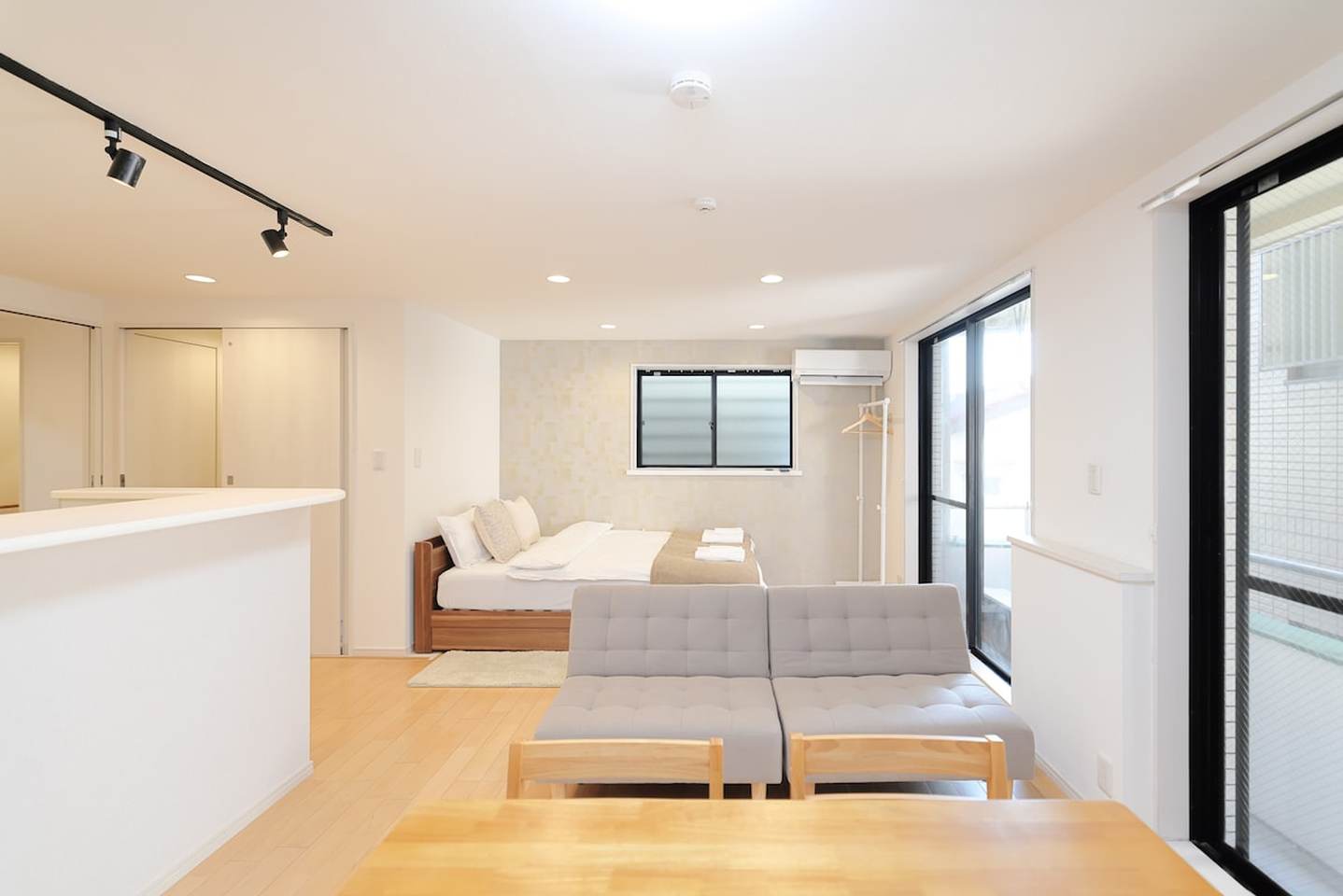 Detached Japanese-style home near Meguro River